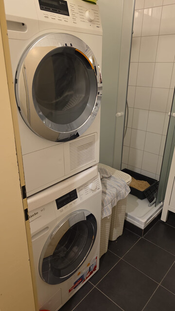5-Zimmer Wohnung (110 m²) mit 2 Balkonen – teilbar in 2 Wohnungen – Privatverkauf
