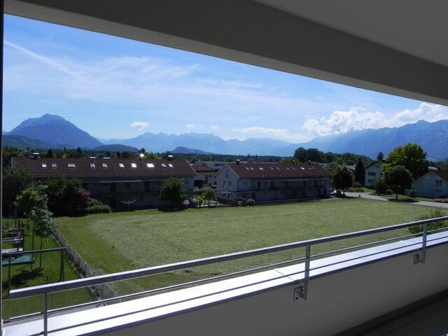 Schöne 2-Zimmer Dachgeschosswohnung mit traumhafter Aussicht in Weiler zu vermieten