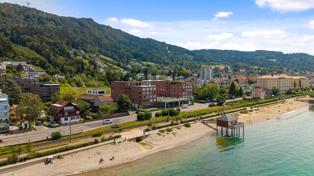 Wohnen, wo andere Urlaub machen – Traumwohnung direkt am Bodensee