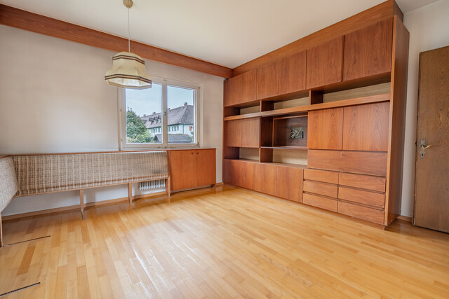 Für Handwerker mit Ausbauqualitäten - Wohnhaus mit 2 Wohnungen und zusätzlichem Bauplatz