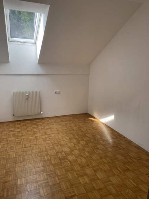 Großzügige 5-Zimmer Dachgeschosswohnung im Herzen von Frastanz zu verkaufen!