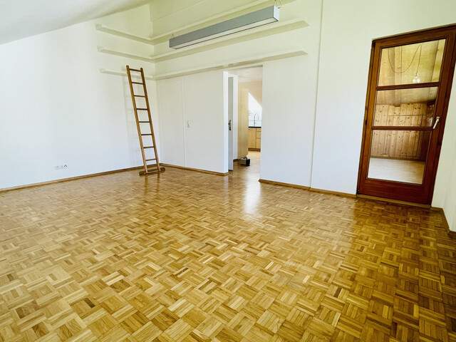 Großzügige 5-Zimmer Dachgeschosswohnung im Herzen von Frastanz zu verkaufen!