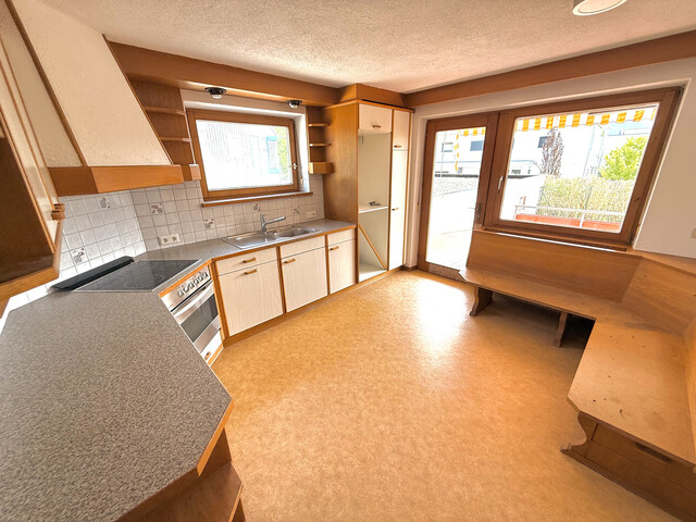 ... renovierungsbedürftige 3-Zimmer-Wohnung zu verkaufen
