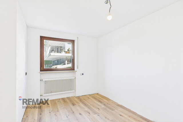 Panoramablick inklusive – Zweifamilienhaus mit Potenzial für Ihre Ideen
