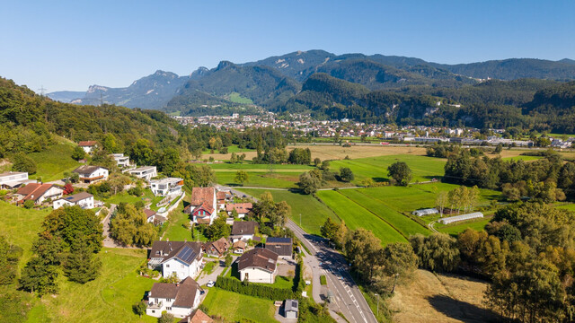 Kaminfeuer & Panoramablick: das Ried von der Terrasse aus genießen