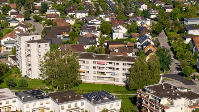 Lichtdurchflutete 3-Zimmer-Wohnung mit Balkon und schöner Aussicht