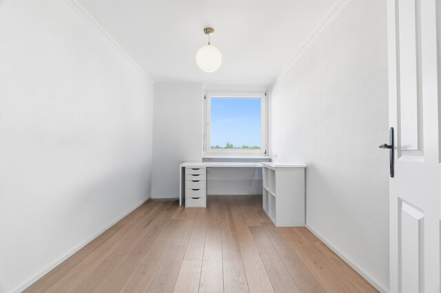 Lichtdurchflutete 3-Zimmer-Wohnung mit Balkon und schöner Aussicht