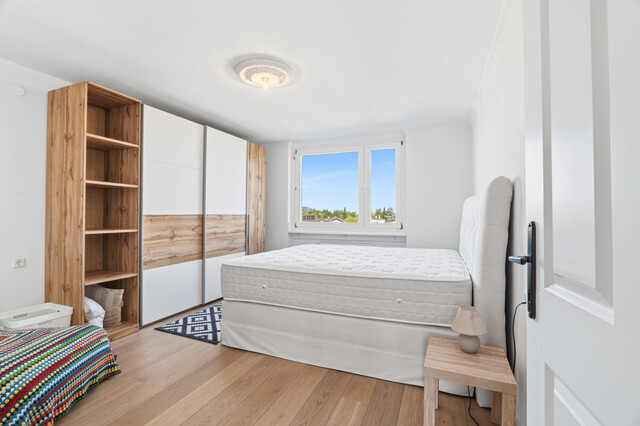 Lichtdurchflutete 3-Zimmer-Wohnung mit Balkon und schöner Aussicht