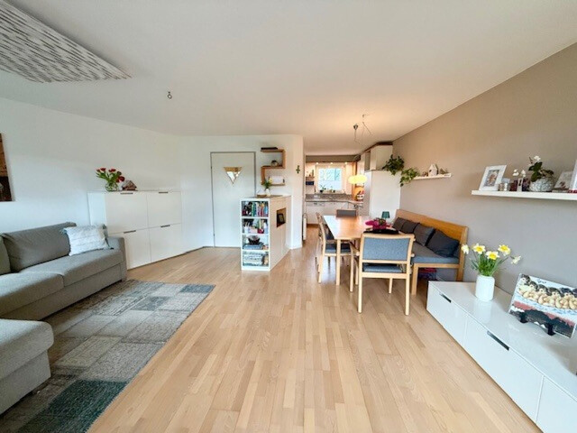 Moderne 3-Zi-Wohnung mit Terrasse, Garten & Stellplatz in Hard