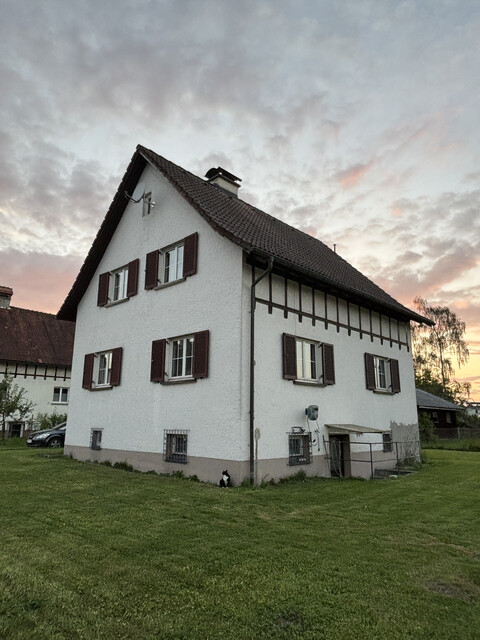 Frisch saniertes  Haus  mit großem Garten in Lustenau, Privatvermietung ab August 2026