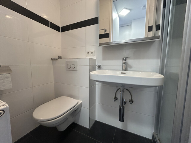 1,5 Zimmer-Wohnung  |  Renditeobjekt  |  renoviert  |  Balkon  |  Bahnhofcity