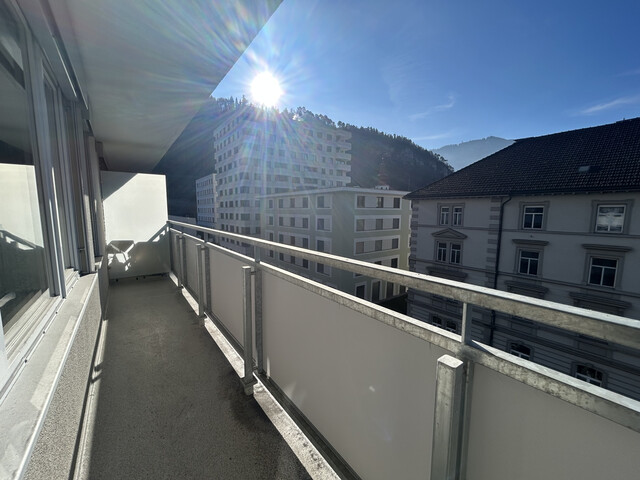 1,5 Zimmer-Wohnung  |  Renditeobjekt  |  renoviert  |  Balkon  |  Bahnhofcity