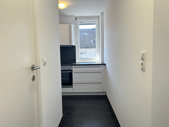 1,5 Zimmer-Wohnung  |  Renditeobjekt  |  renoviert  |  Balkon  |  Bahnhofcity