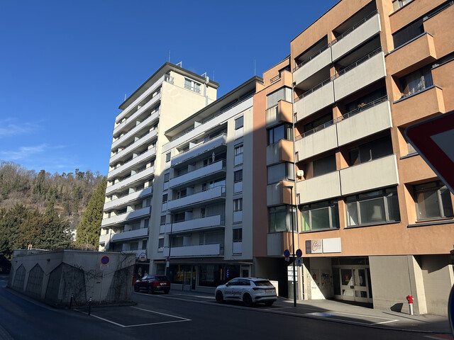 1,5 Zimmer-Wohnung  |  Renditeobjekt  |  renoviert  |  Balkon  |  Bahnhofcity