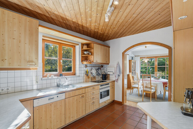 Einmalige Chance: Einfamilienhaus mit Bodenseeblick!