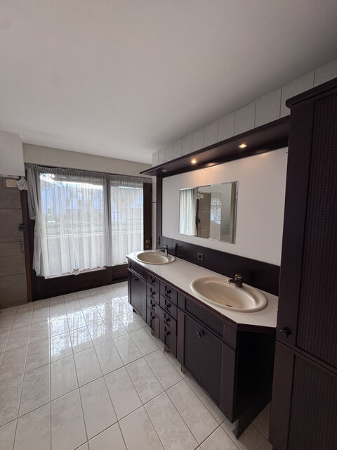 Wohnen & Arbeiten vereint: Villa mit Büro und Hobbyflächen in Götzis!