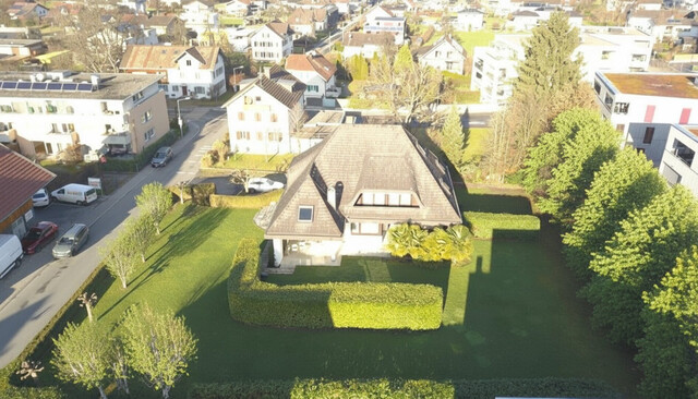 Wohnen & Arbeiten vereint: Villa mit Büro und Hobbyflächen in Götzis!
