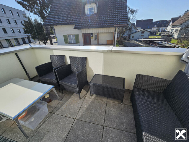 Modern - Neuwertig - Hell