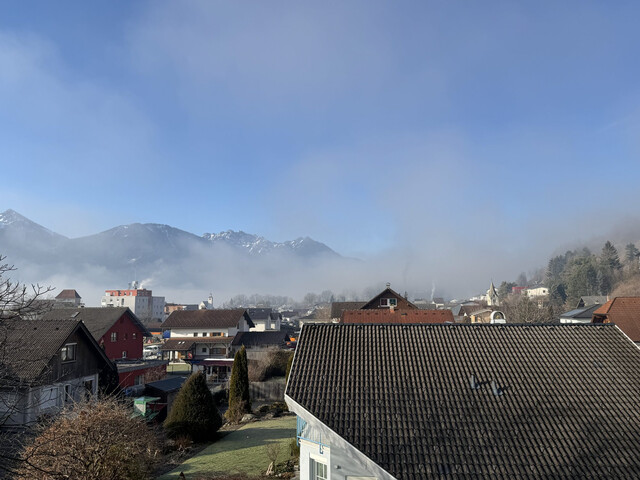 3,5 Zimmerwohnung mit Balkon und schöner Aussicht