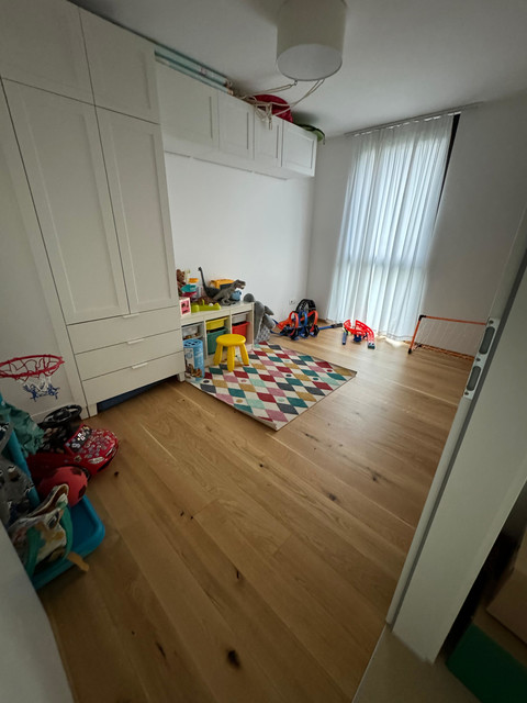 Provisionsfrei, schicke, zentrumsnahe 3 Zimmer Wohnung mit Balkon, im Grünen