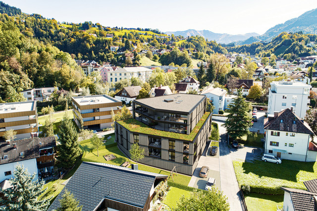 Provisionsfrei, schicke, zentrumsnahe 3 Zimmer Wohnung mit Balkon, im Grünen