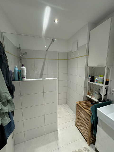 Provisionsfrei, schicke, zentrumsnahe 3 Zimmer Wohnung mit Balkon, im Grünen