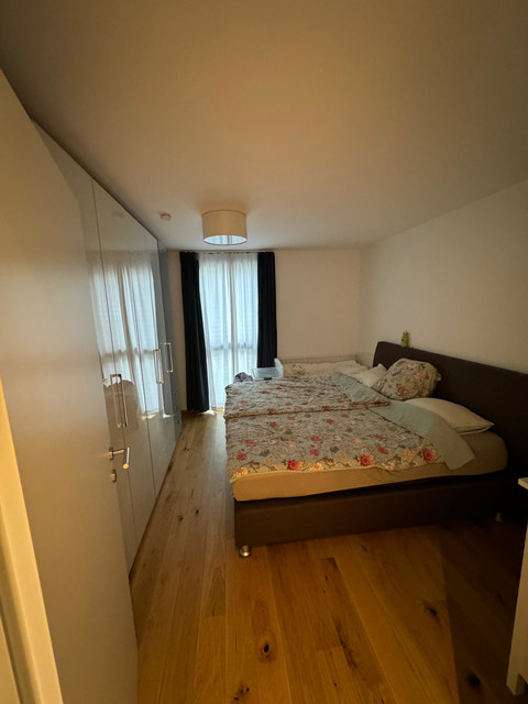 Provisionsfrei, schicke, zentrumsnahe 3 Zimmer Wohnung mit Balkon, im Grünen