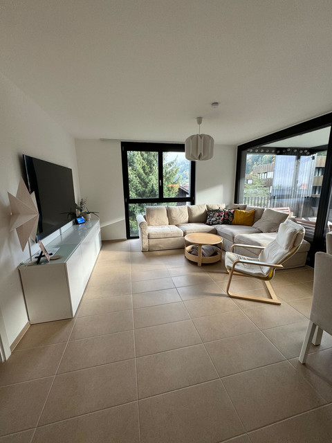 Provisionsfrei, schicke, zentrumsnahe 3 Zimmer Wohnung mit Balkon, im Grünen