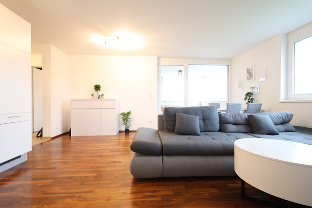 Wohnen in Zentrumsnähe! 2-Zi-Dachgeschosswohnung in Lauterach zu vermieten!