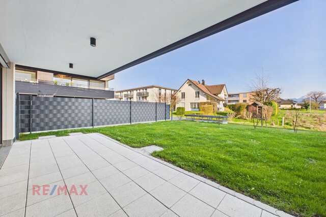 Neuwertige Gartenwohnung in ruhiger Lage – modernes Wohnen in Höchst