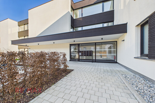 Neuwertige Gartenwohnung in ruhiger Lage – modernes Wohnen in Höchst