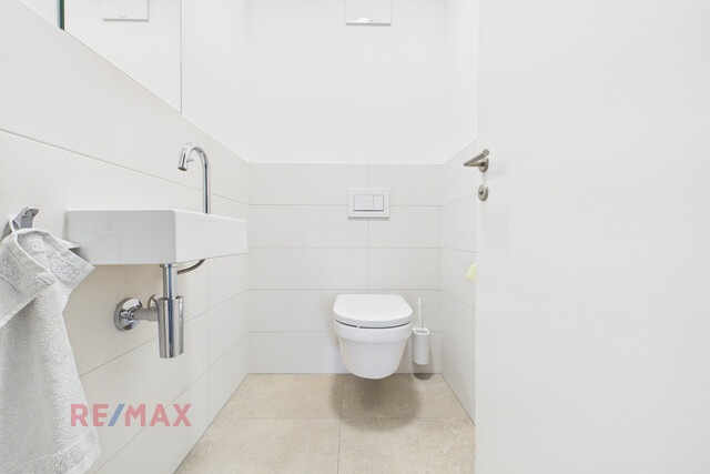 Neuwertige Gartenwohnung in ruhiger Lage – modernes Wohnen in Höchst