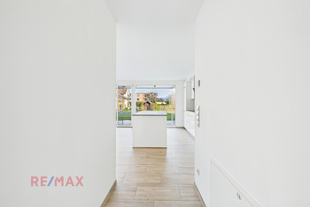 Neuwertige Gartenwohnung in ruhiger Lage – modernes Wohnen in Höchst