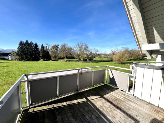 4-Zimmer-Wohnung mit Balkon und Blick ins Grüne in Hard