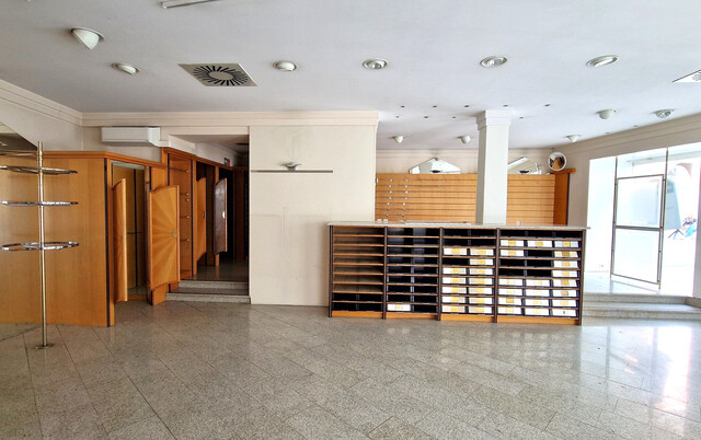 Geschäftslokal in bester Innenstadtlage zu vermieten