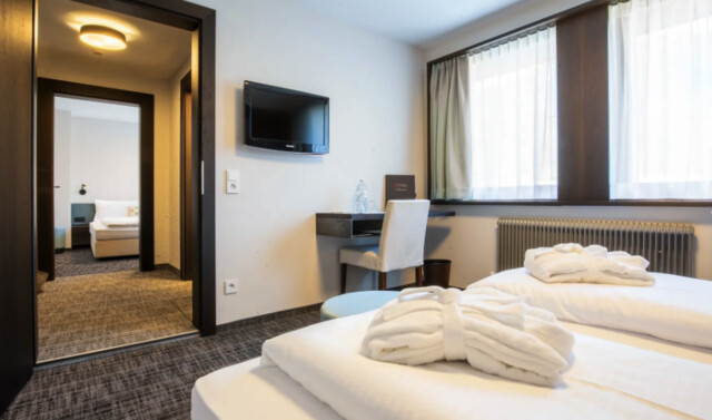 Alpines Design-Juwel im Brandnertal: Etabliertes 4-Sterne-Garni-Hotel in absoluter Spitzenlage zu verkaufen - Mitarbeiterhaus und Verkaufslokal inklusive!