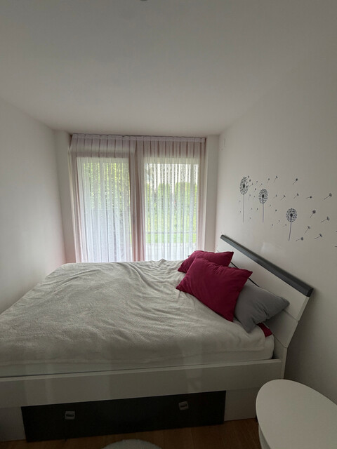 Wohnen mit Stil: Exklusive 4-Zimmer-Wohnung mit traumhaftem 117 m² Privatgarten