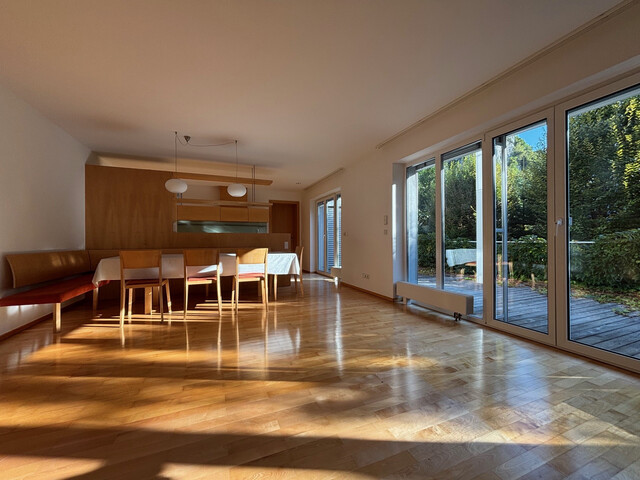 Haus zur Miete mit großer Terrasse und Keller in ruhiger Wohngegend