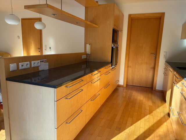 Haus zur Miete mit großer Terrasse und Keller in ruhiger Wohngegend