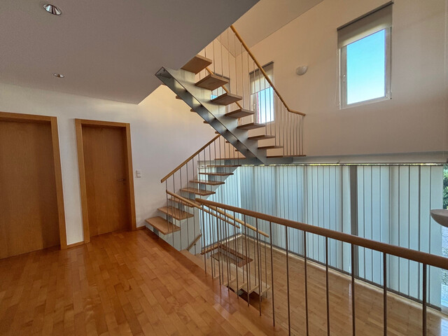 Haus zur Miete mit großer Terrasse und Keller in ruhiger Wohngegend