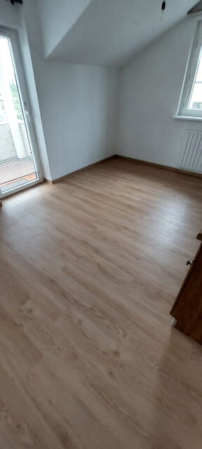 Preiswerte 3 Zimmer - Wohnung, Höchst