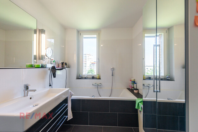 Seeblick-Investment: Exklusive Wohnung in erstklassiger Lage - Kauf mit Wohnrecht