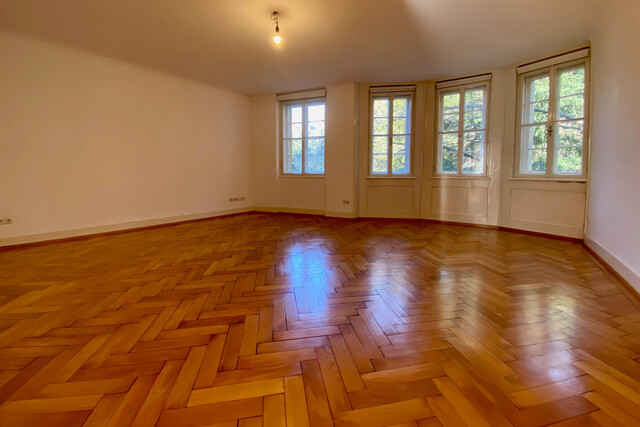 "ohne Provision" exklusive 4,5 Zimmer Stadtwohnung mit besonderem Flair!