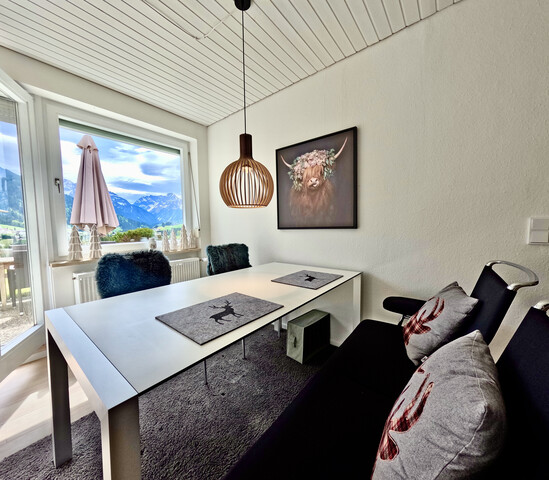 Stilvolle Ferienwohnung mit Bergpanorama - Rarität mit Ferienwidmung!