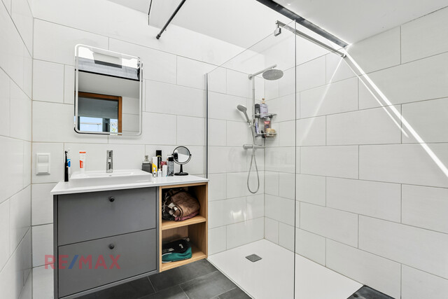 Mehrgenerationenhaus mit vier komfortablen Wohnungen