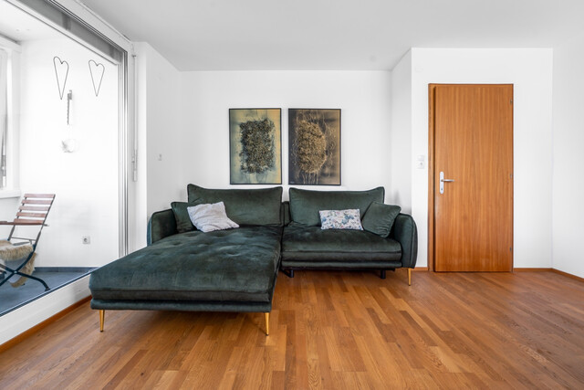 Helle 3-Zimmer  Wohnung - toller Weitblick - zentrale Lage