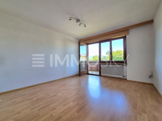 Bungalow mit Wintergarten und Doppelgarage