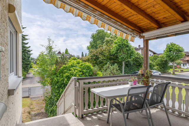 Charmantes Einfamilienhaus mit Naturgarten