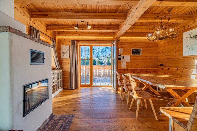 Neuwertiges Chalet Dorf mit Alm-Gasthof in bester Lage am Falkert - direkt neben der "Heidi-Alm"