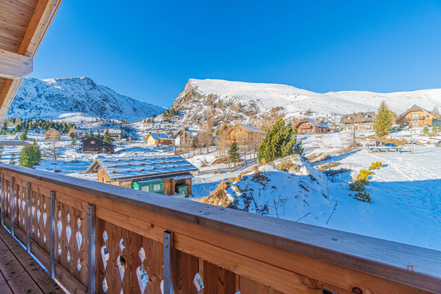 Neuwertiges Chalet Dorf mit Alm-Gasthof in bester Lage am Falkert - direkt neben der "Heidi-Alm"